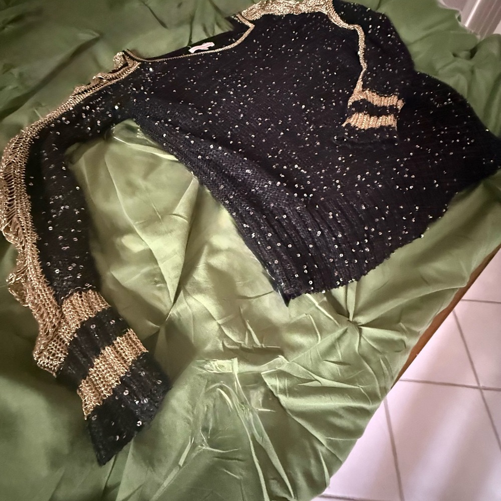 Dalia Collection Black and Gold Sequin Blouse
